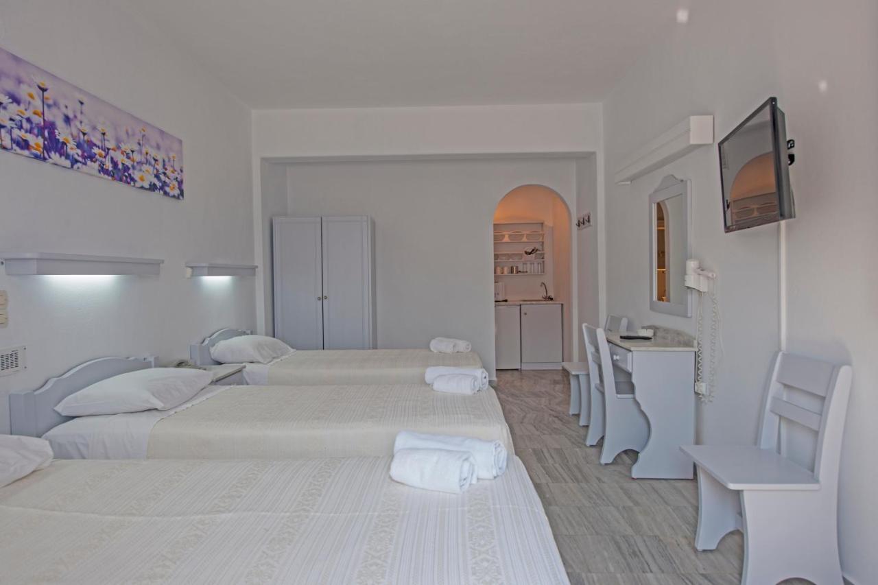Manis Inn Náousa Cameră foto